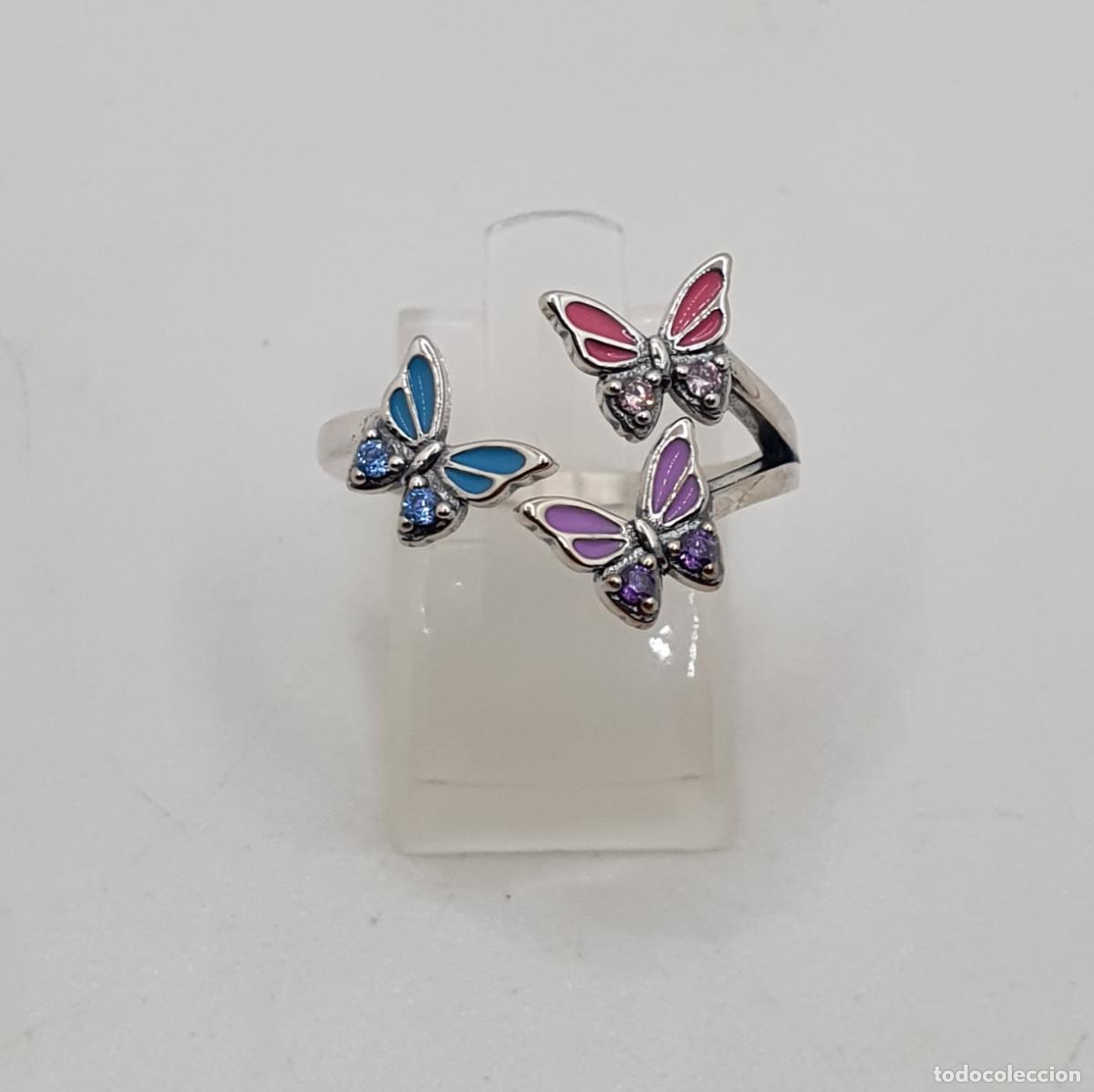 Joyeria: Encantadora sortija de mariposas en plata de ley 925, esmaltes al fuego y bella pedrer&iacute;a engarzada.