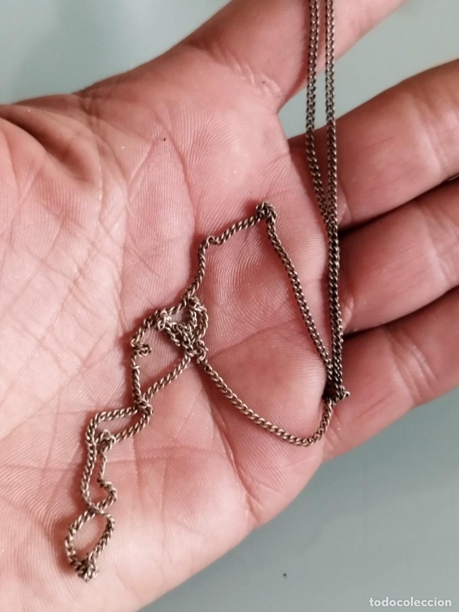 Joyeria: Antigua cadena de eslabones met&aacute;licos a identificar. Restaurar.