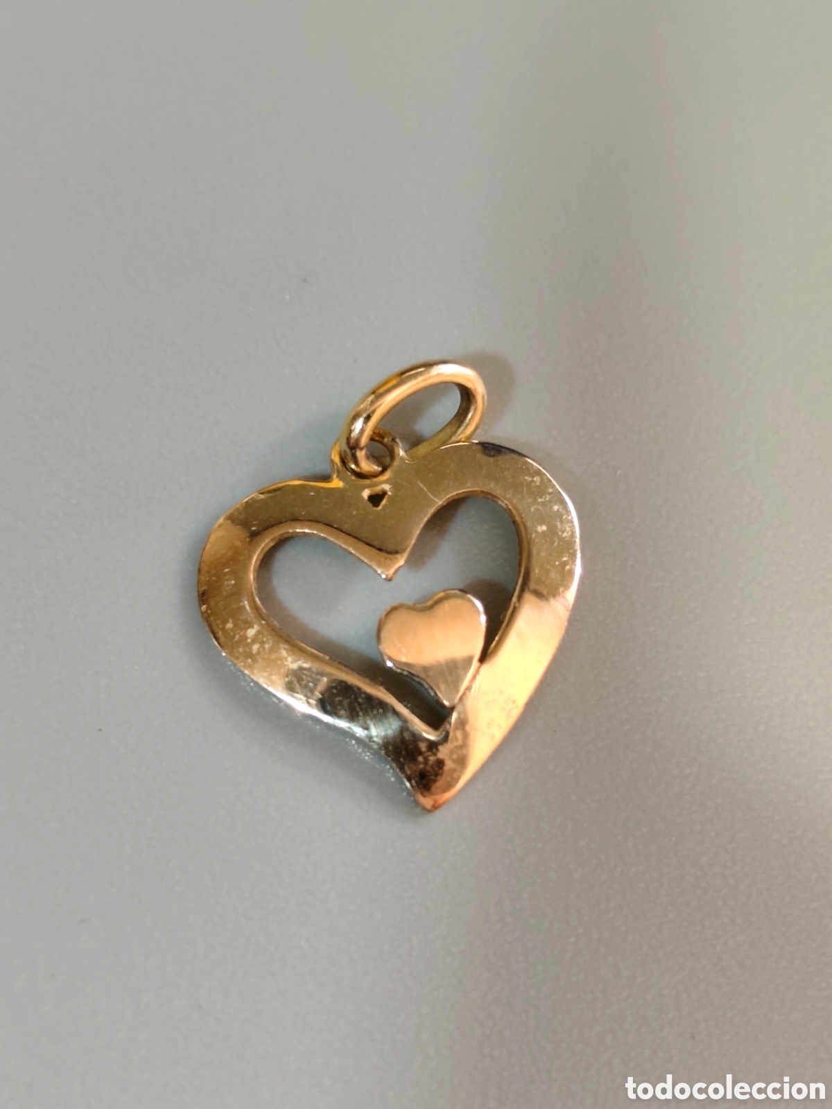 Joyeria: Colgante doble coraz&oacute;n oro 18k