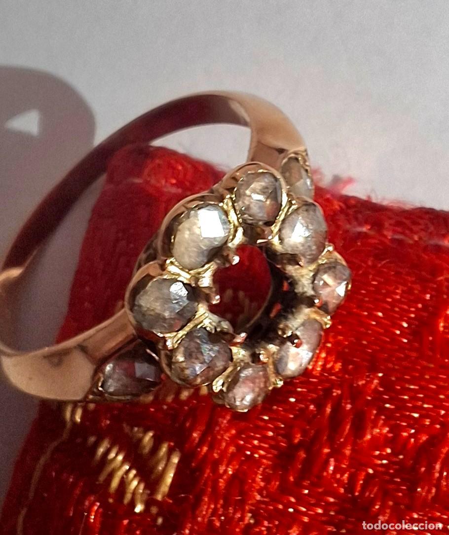 Joyeria: Anillo oro y brillantes.