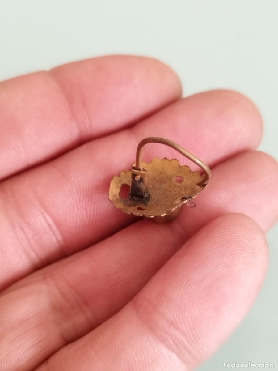 Joyeria: Antiguo pendiente de metal dorado a identificar y restaurar. - Foto 3