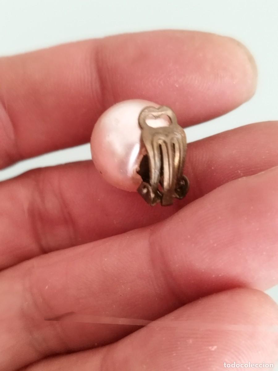 Joyeria: Antiguo pendiente de perla sintetica. - Foto 3
