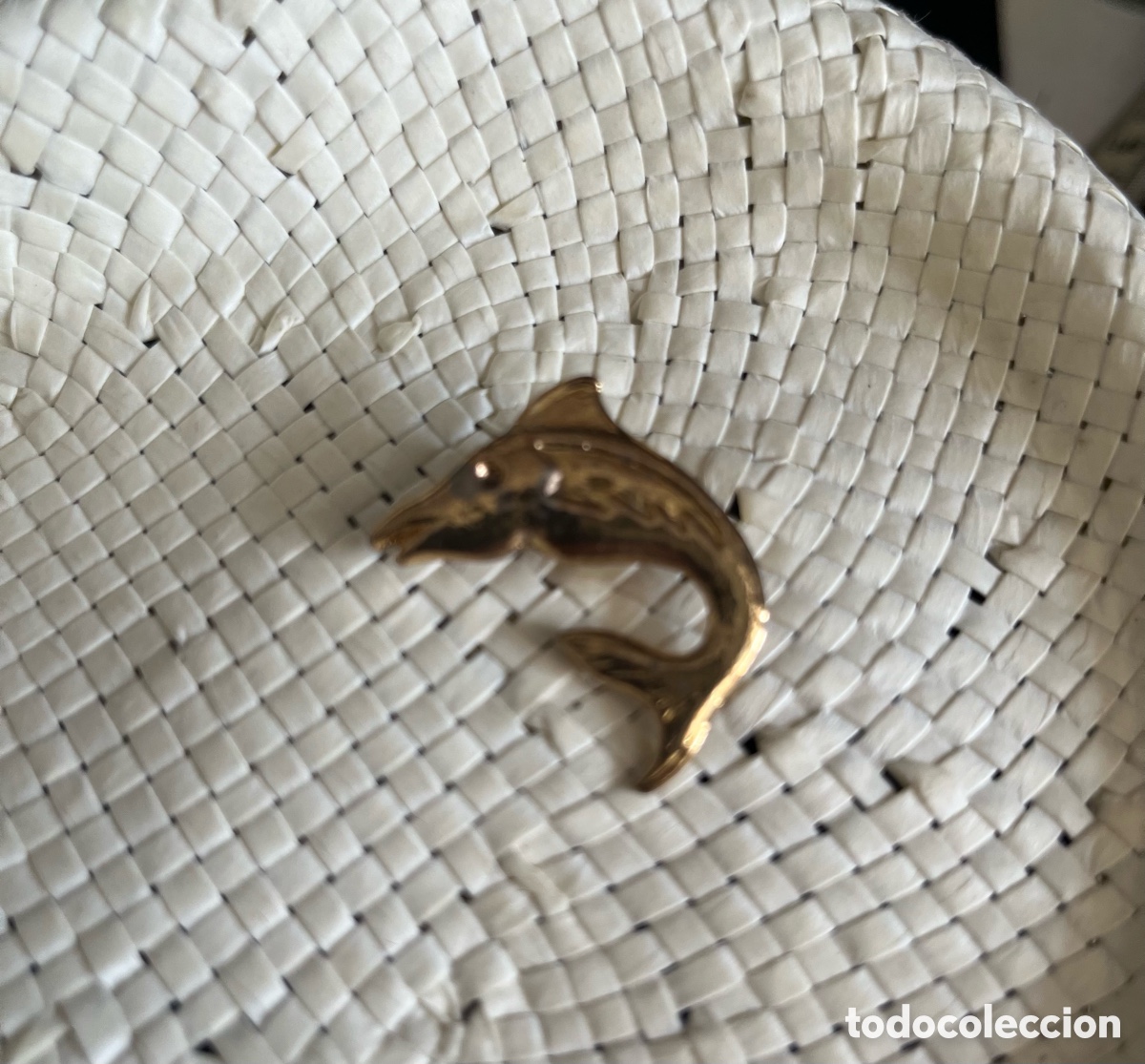 Joyeria: Broche delf&iacute;n dorado vintage - Foto 1