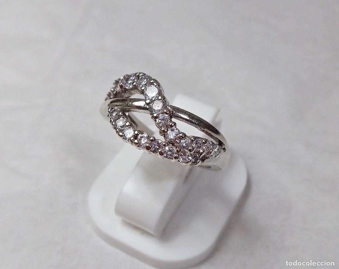 Joyeria: Anillo de plata de ley con circonitas - Talla 11 - Foto 3