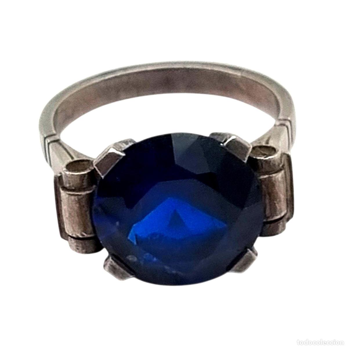Joyeria: Anillo Art D&eacute;co franc&eacute;s de plata con cristal azul facetado, circa 1940-50