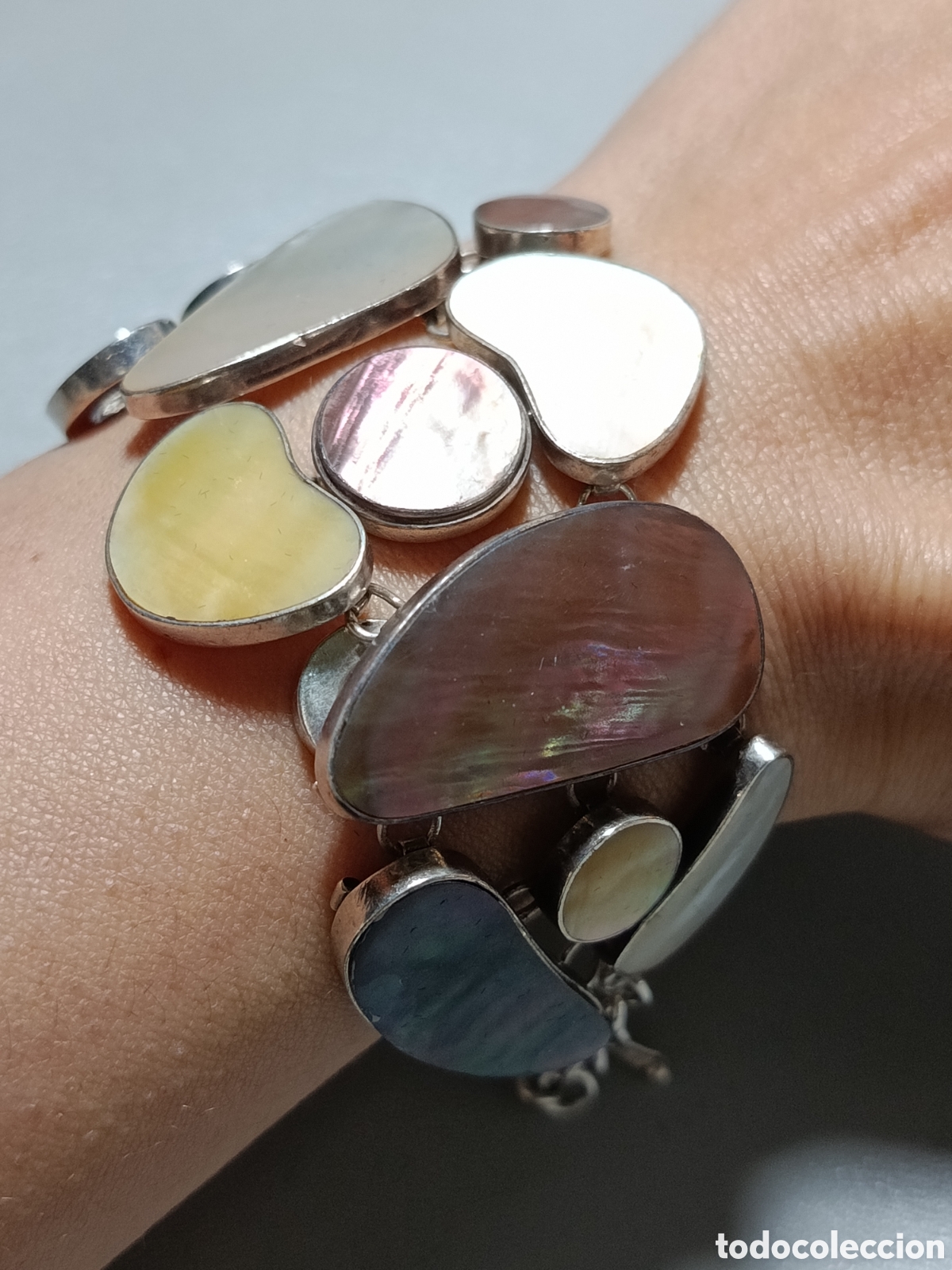 Joyeria: Pulsera ancha de plata de ley y nacar. - Foto 4