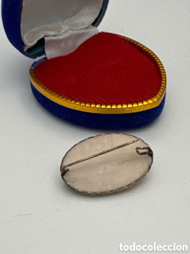Joyeria: Broche vintage con flores y caja en forma de coraz&oacute;n - Foto 4