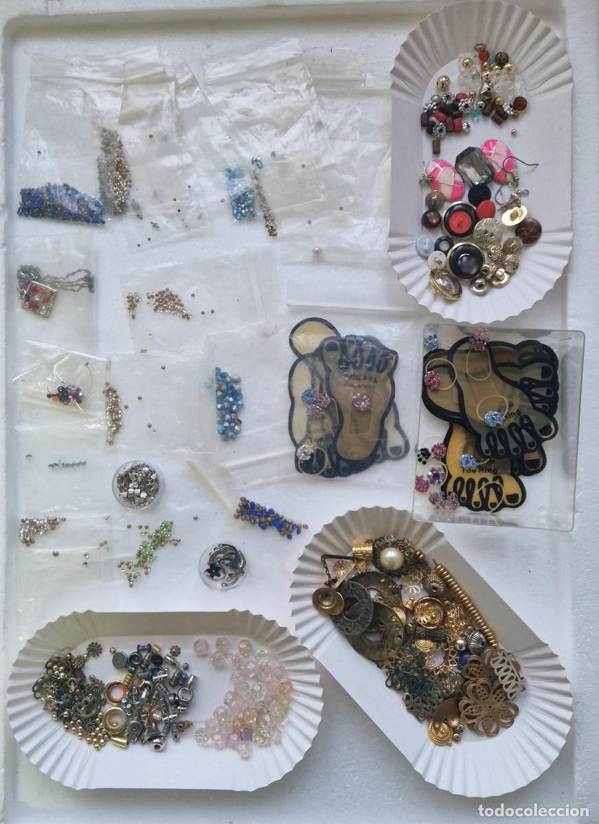 Joyeria: LOTE ABALORIOS BISUTERIA. VER FOTOS. PARA MONTAJES DE BISUTERIA.