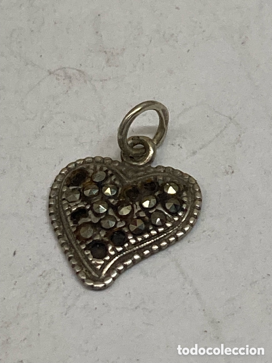 Schmuck: Colgante de plata y marquesitas /C581