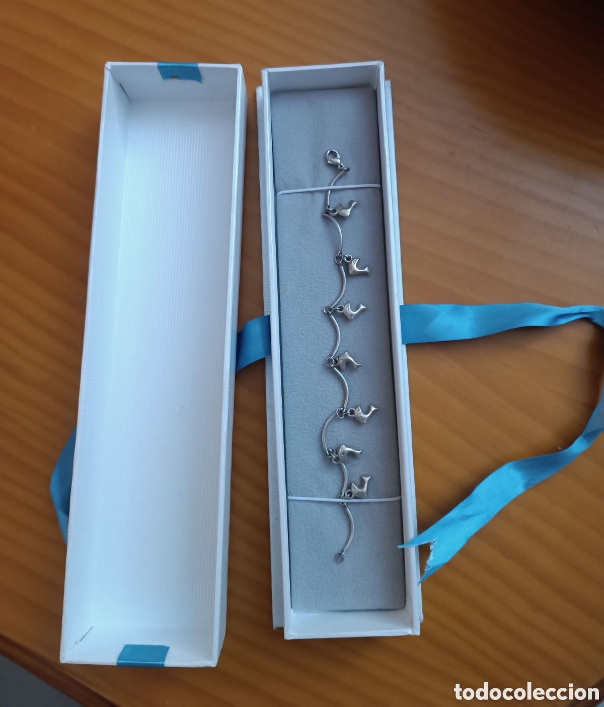 Joyeria: Pulsera plateada con DELFINES. - Foto 1
