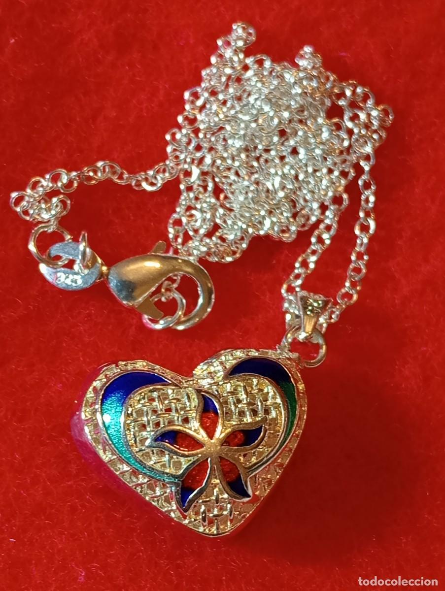 Joyeria: COLLAR CON CORAZ&Oacute;N DE PLATA MACIZA Y ESMALTE CLOISONNE (SIN USAR) - Foto 2