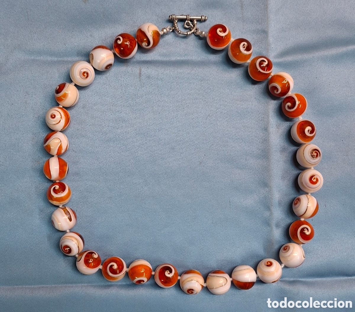 Joyeria: Collar artesanal de caracolas, resina y cierre de plata - Foto 4