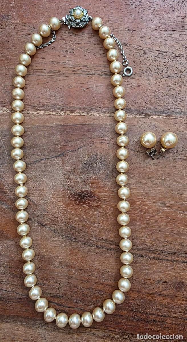 Joyeria: Collar vintage de perlas doradas con cierre decorado y pendientes a juego &ndash; conjunto cl&aacute;sico 22 cm