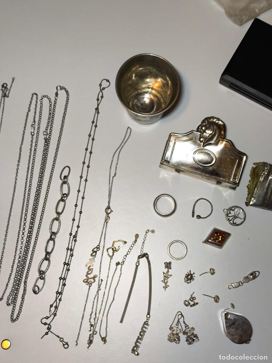 Joyeria: Gran Lote de Plata de Ley 925: Joyer&iacute;a variada y Objetos de vitrina. 173,86 gr.