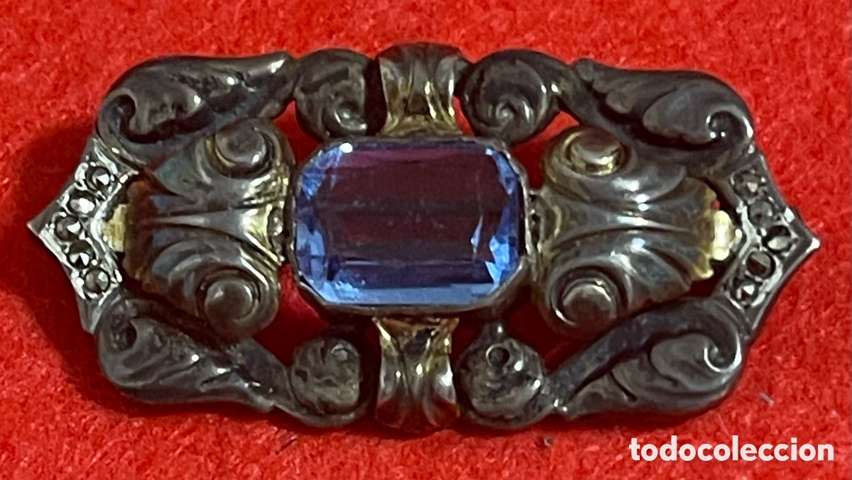 Jewelry: Antiguo broche en plata de ley y piedra aguamarina, o tipo aguamarina.