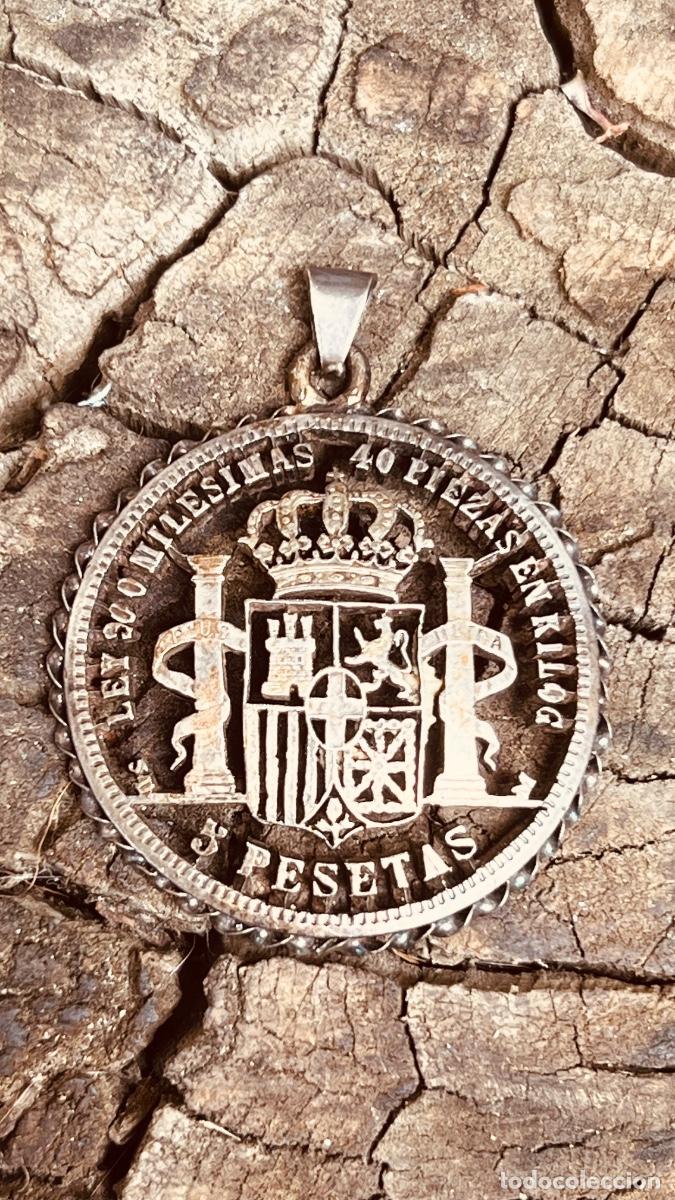Joaillerie: Colgante moneda recortada 5 pesetas ppio s XX LEY 900 plata 45mm