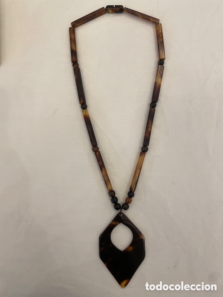Joyeria: Collar carey art dec&oacute;