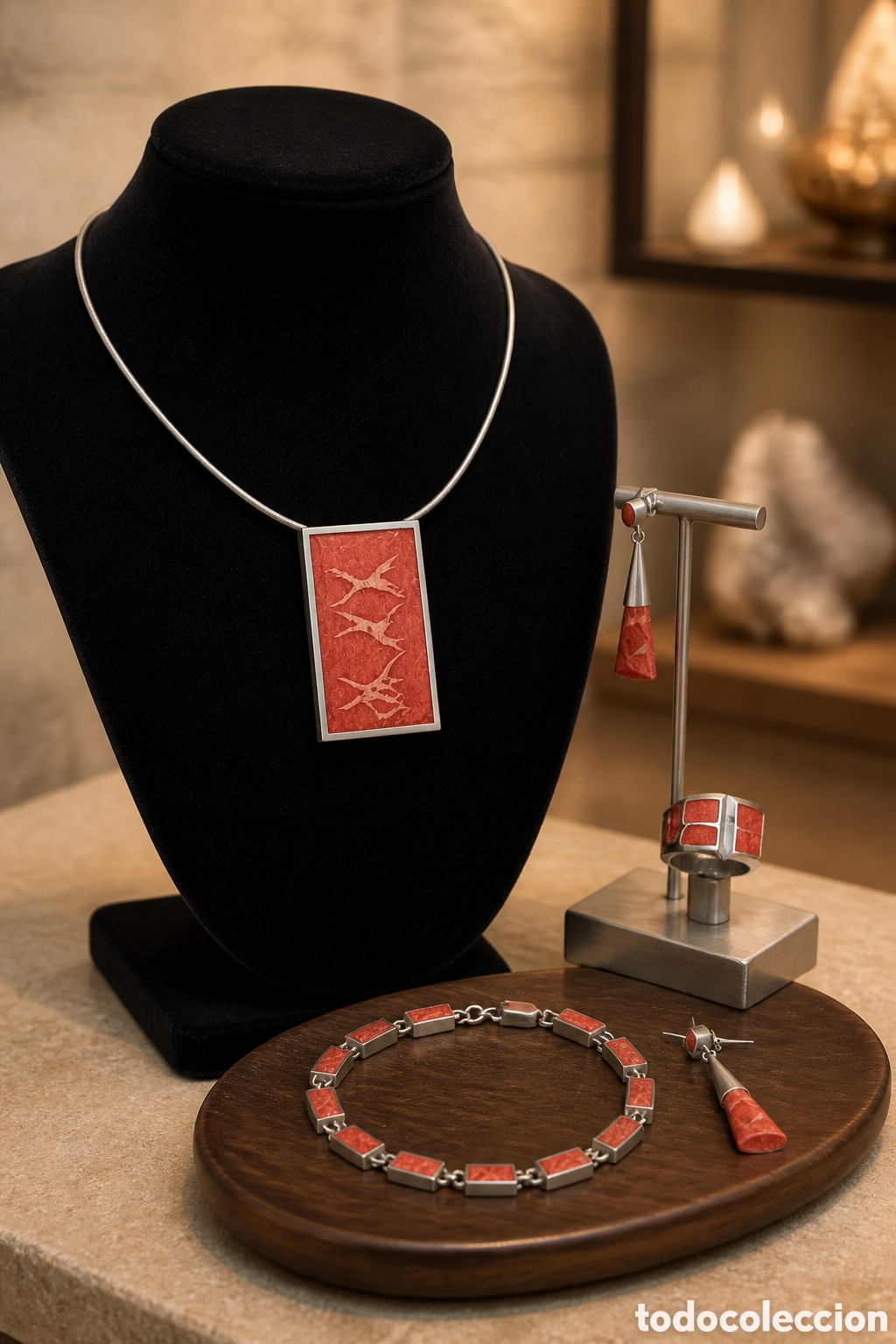 Joyeria: MAGN&Iacute;FICO CONJUNTO DE JOYER&Iacute;AS ELABORADOS EN PLATA Y CORAL...