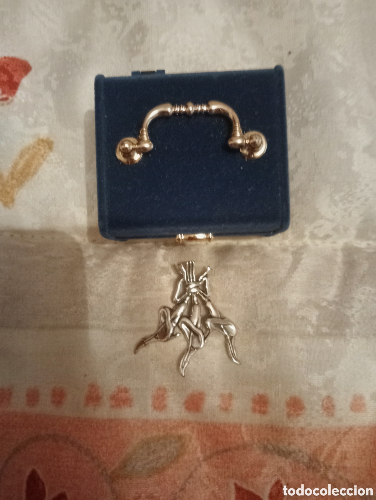 Joyeria: Colgante de calas plateado - Foto 2
