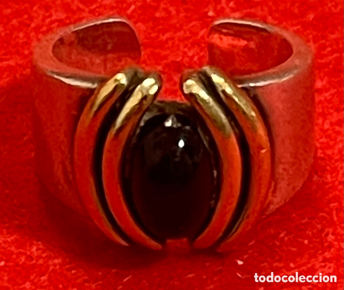 Joyeria: Precioso Anillo, regulable en plata de ley contrastada, de Puig Doria.