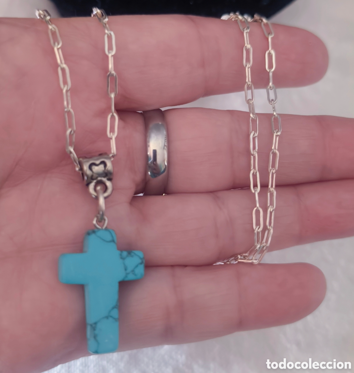 Joyeria: Vendo bonita cruz de turquesa y cadena de plata 925