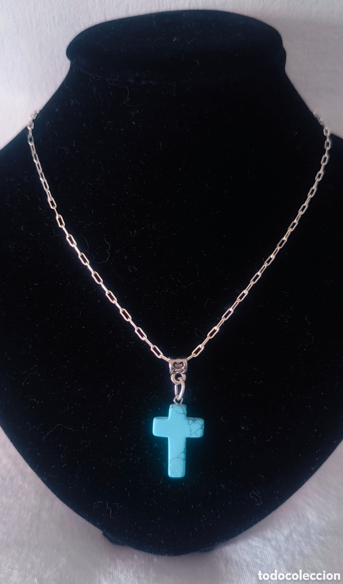 Joyeria: Vendo bonita cruz de turquesa y cadena de plata 925