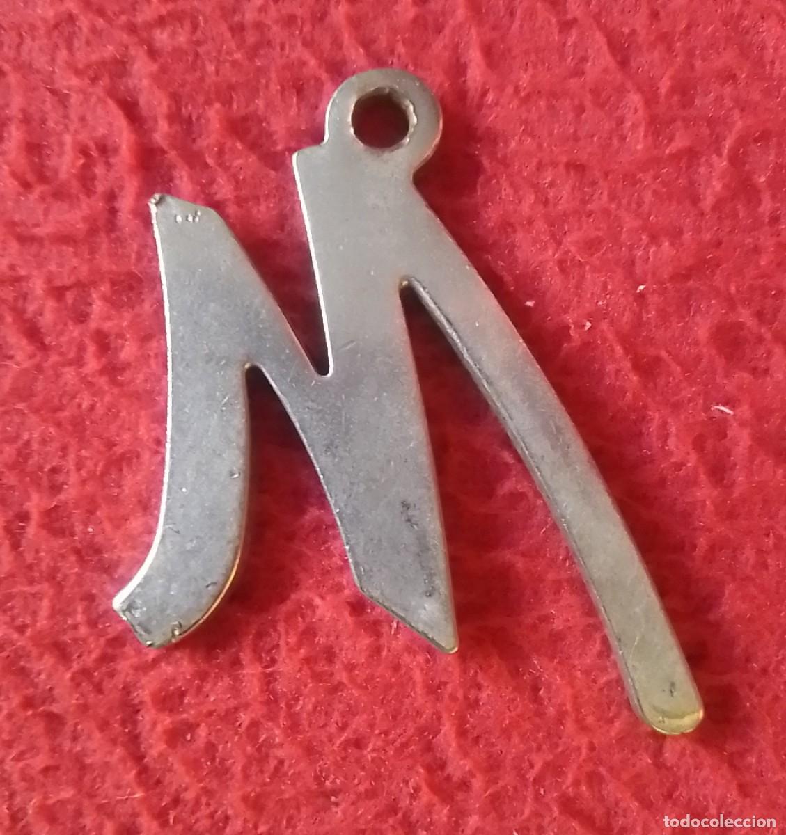 Gioielleria: ANTIGUO COLGANTE MEDALLA MEDAL M&Eacute;DAILLE AMULETO O SIMILAR CON FORMA DE LETRA M ? MET&Aacute;LICO..VER FOTOS