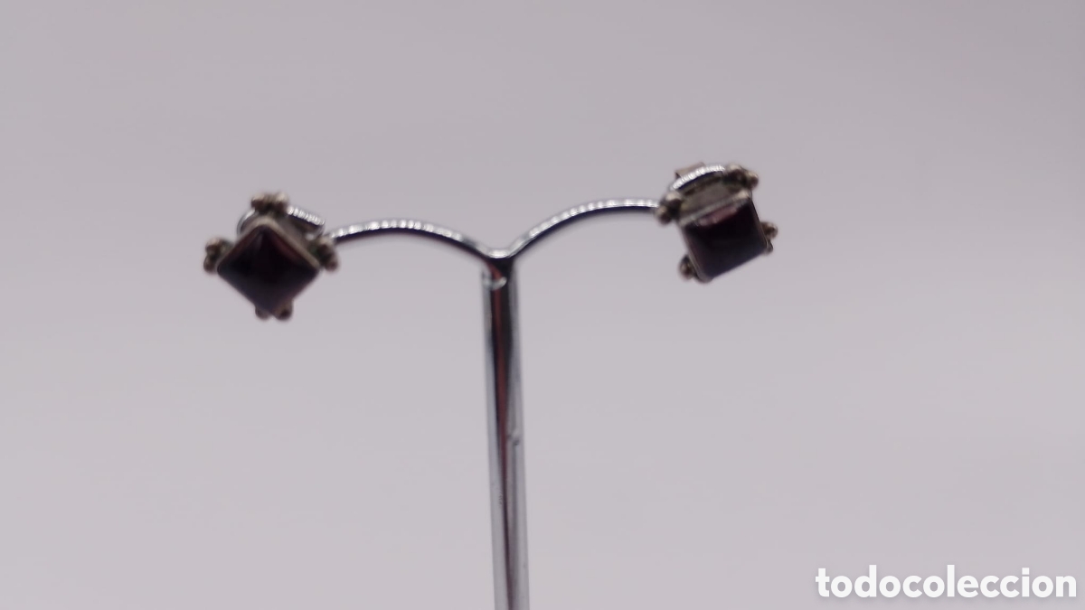 Joyeria: Pendientes plata y granate.