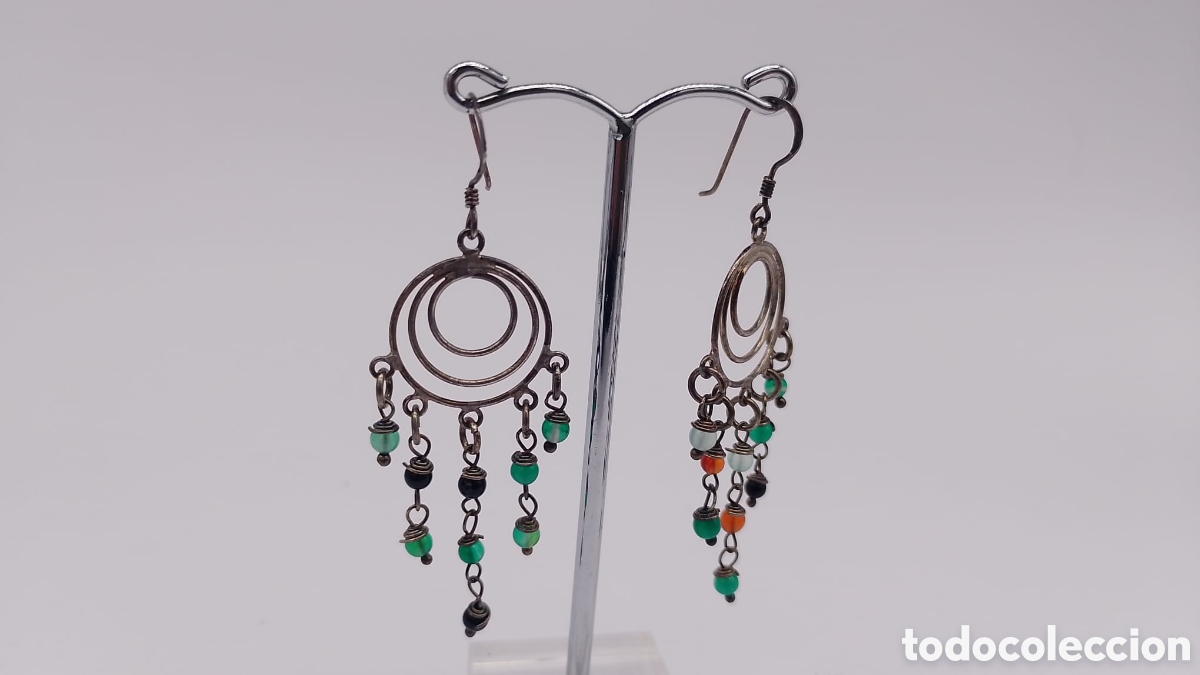 Joyeria: Pendientes plata y abalorios, piedras de colores.