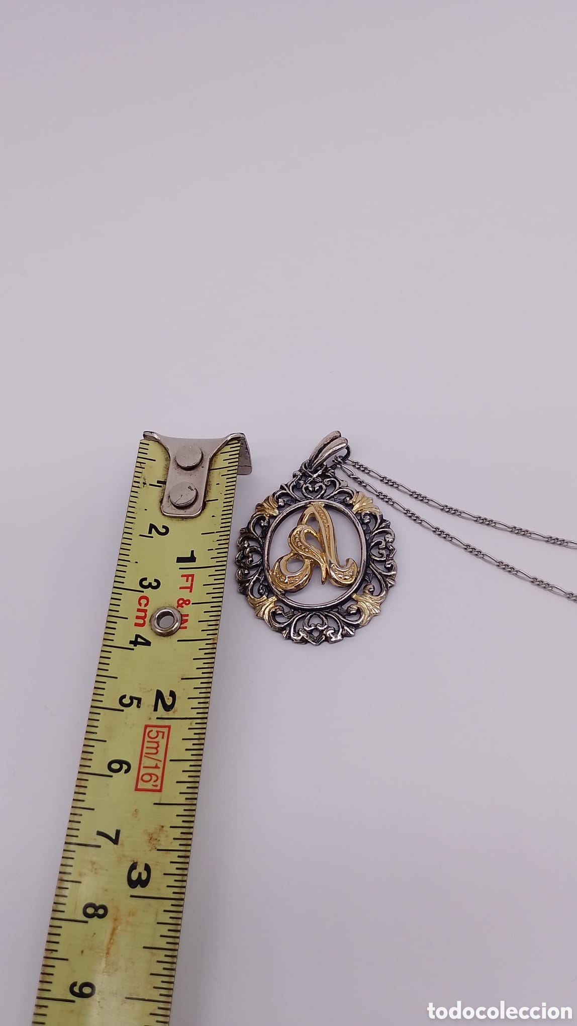 Joyeria: Collar colgante con letra A en plata y oro. - Foto 9
