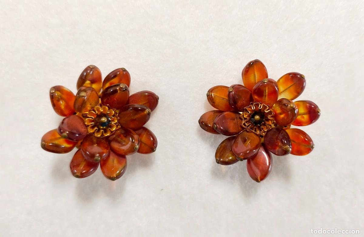 Joyeria: PENDIENTES VINTAGE CON CIERRE DE CLIP EN FORMA DE FLOR COLOR &Aacute;MBAR CON CUENTAS DE CRISTAL Y GRAN TAM