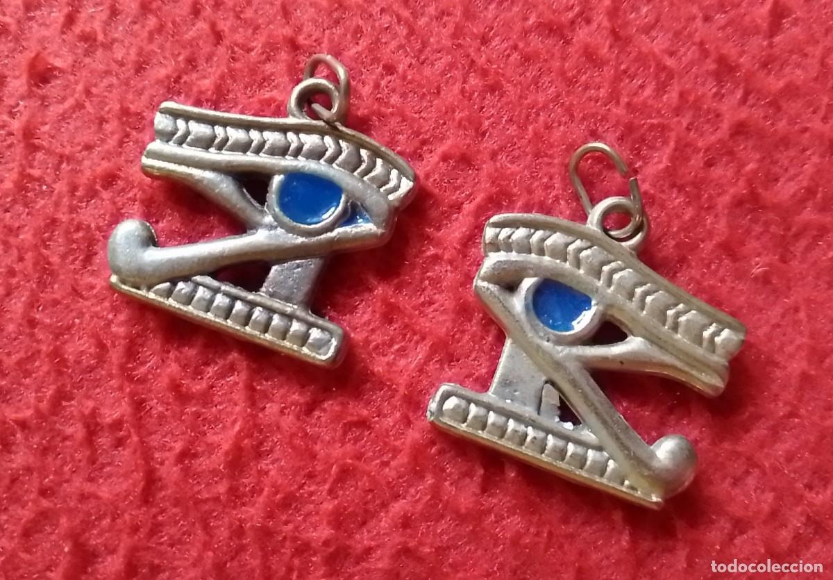 Jewelry: SET DE DOS COLGANTES PIEZAS AMULETOS DE BISUTER&Iacute;A JOYER&Iacute;A O SIMIL OJOS EYES..&iquest; TEM&Aacute;TICA EGIPCIA ?...
