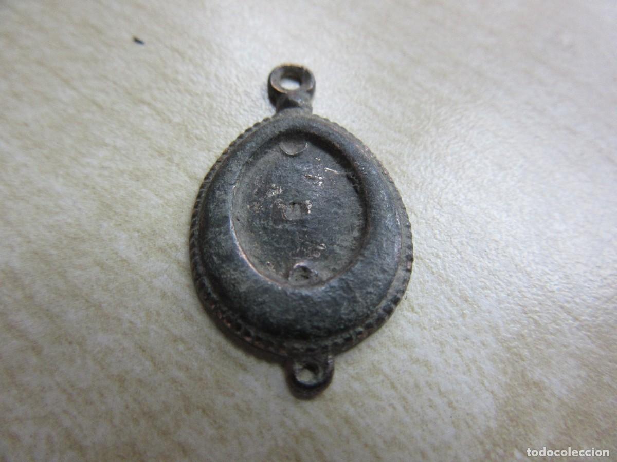 Joalharia: Colgante Posible S XIX Medidas 2,5 x 1,5 cm