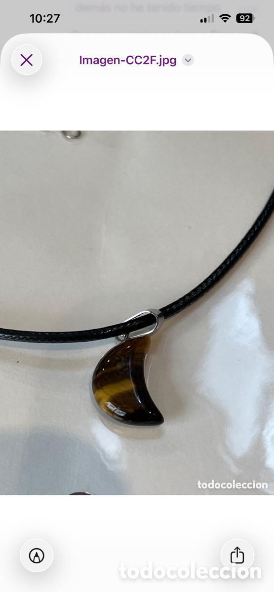 Joyeria: Colgante ojo de tigre con cord&oacute;n de cuero negro