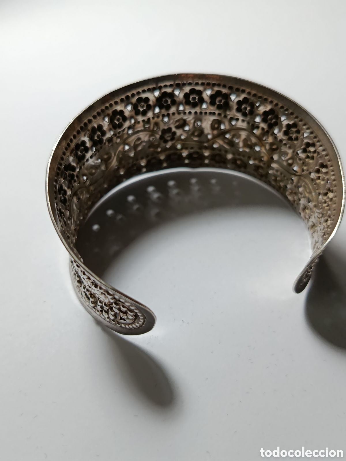 Joyeria: Espectacular brazalete de plata labrado. - Foto 6