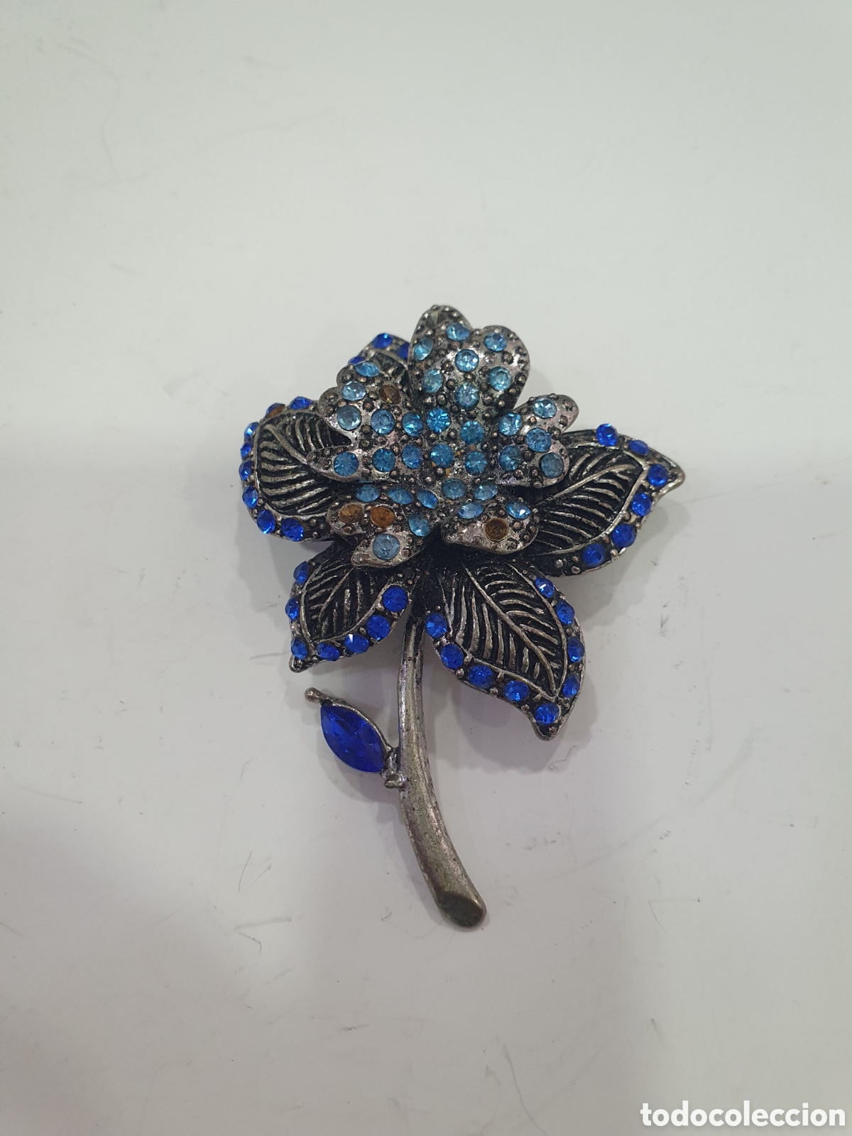 Joyeria: Broche flor azul. (L127) - Foto 1