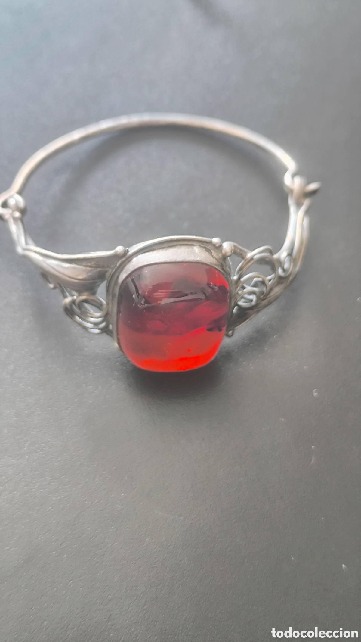 Joalharia: Antigua pulsera art nouveau con cabuj&oacute;n de &aacute;mbar