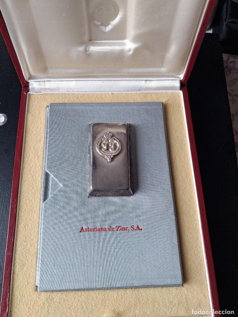 Joyeria: Lingote de 252 grms. de Plata Fina de grado 999. Edici&oacute;n Conmemorativa de Asturiana de Zinc.