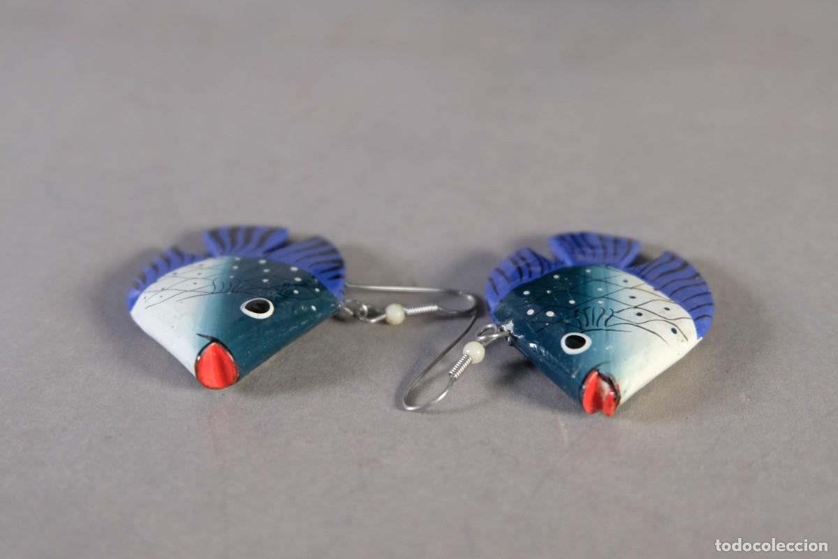 Joyeria: PENDIENTES EN MADERA PINTADA CON FORMA DE PEZ - Foto 5