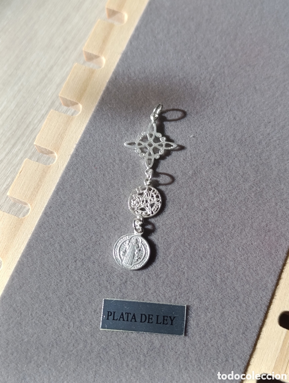 Joyeria: Colgante triple protecci&oacute;n en plata