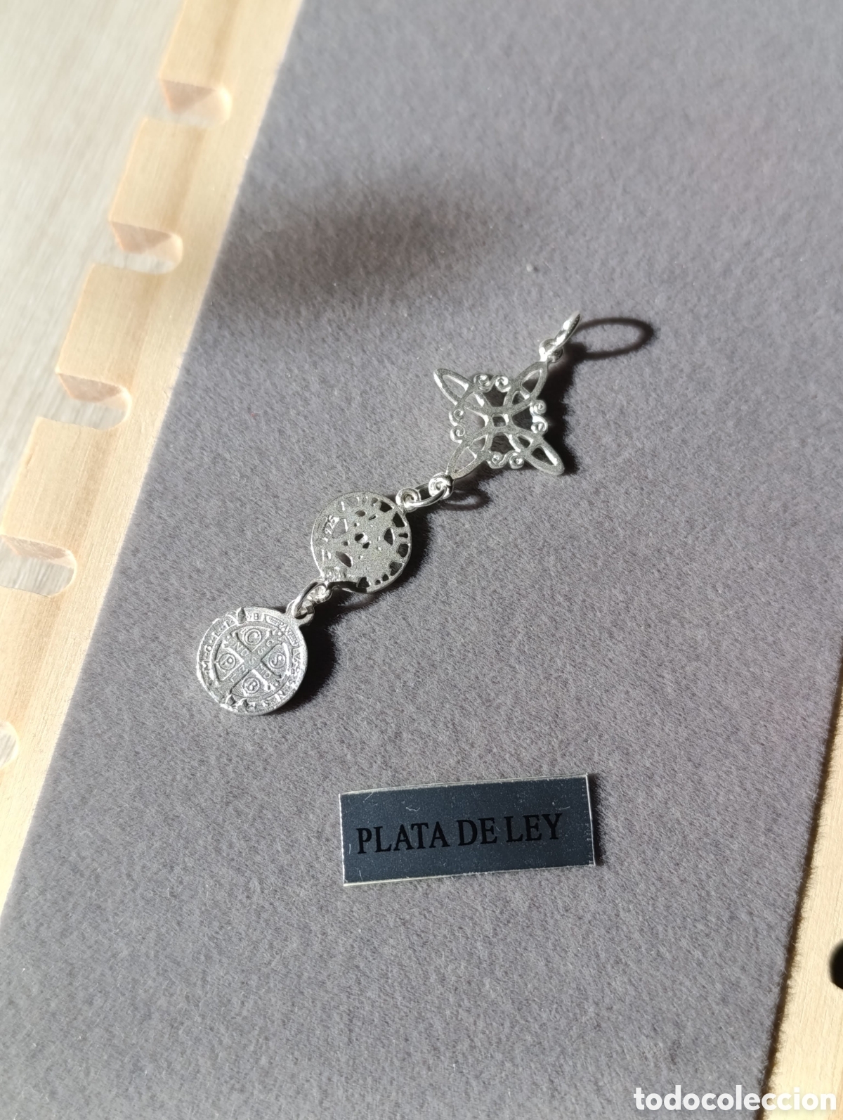 Joyeria: Colgante triple protecci&oacute;n en plata - Foto 2