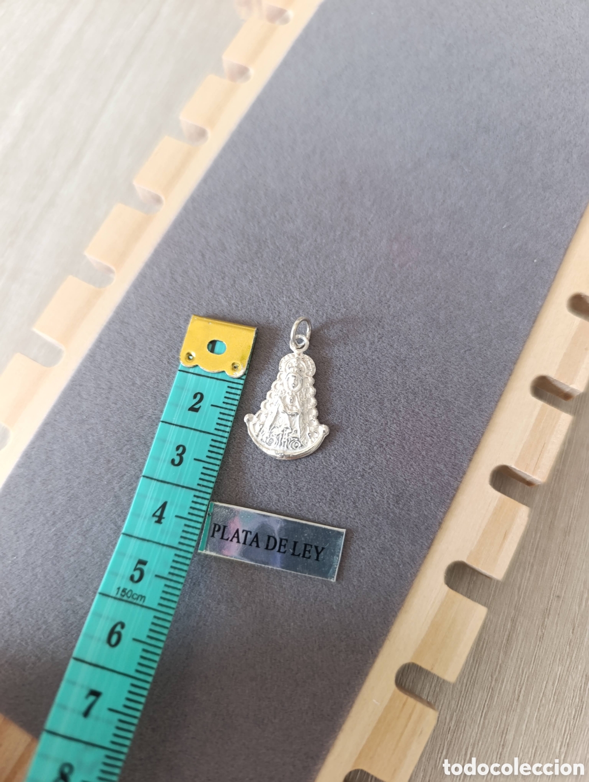Joyeria: Colgante virgen del roc&iacute;o en plata - Foto 3