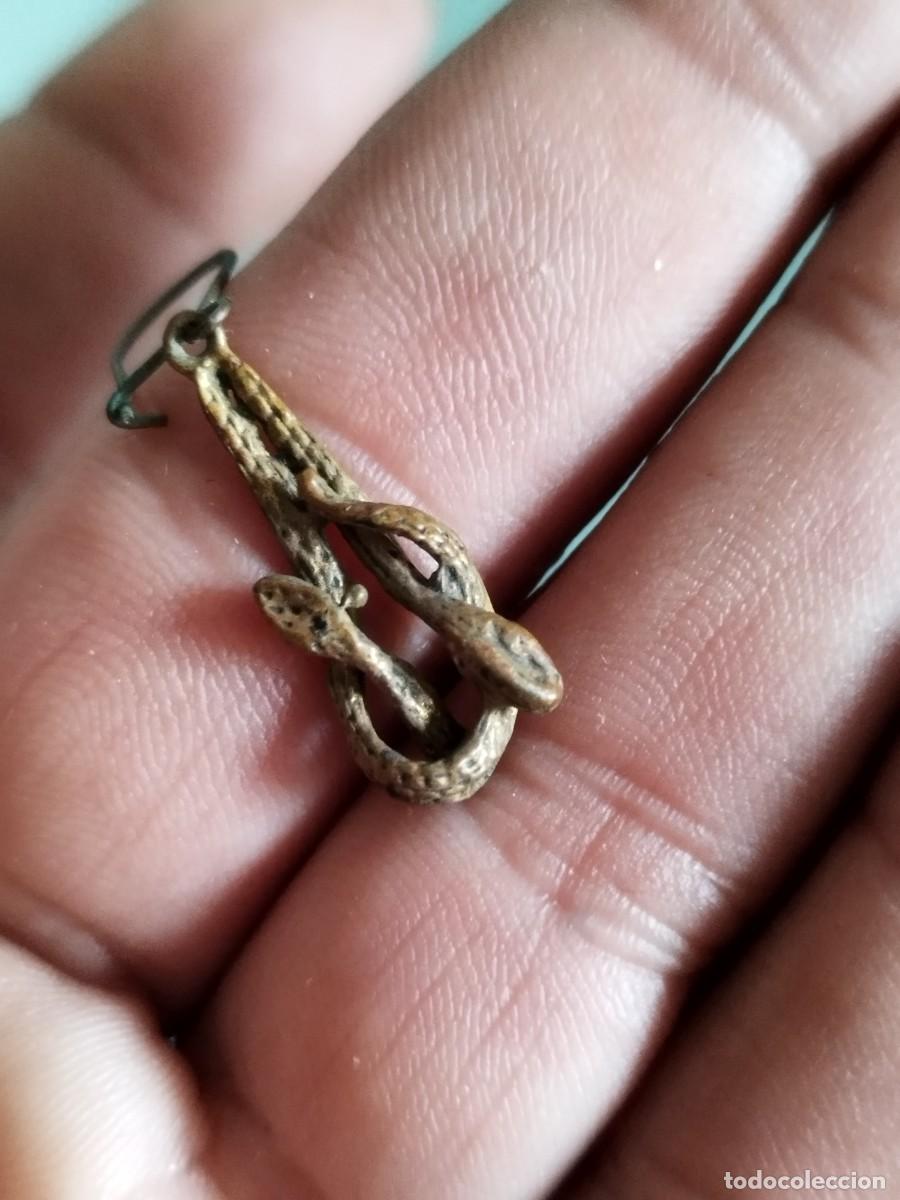 Joyeria: Antiguo pendiente a identificar. - Foto 3
