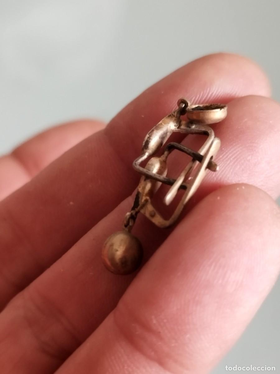 Joyeria: Antigua pareja de pendientes a restaurar.