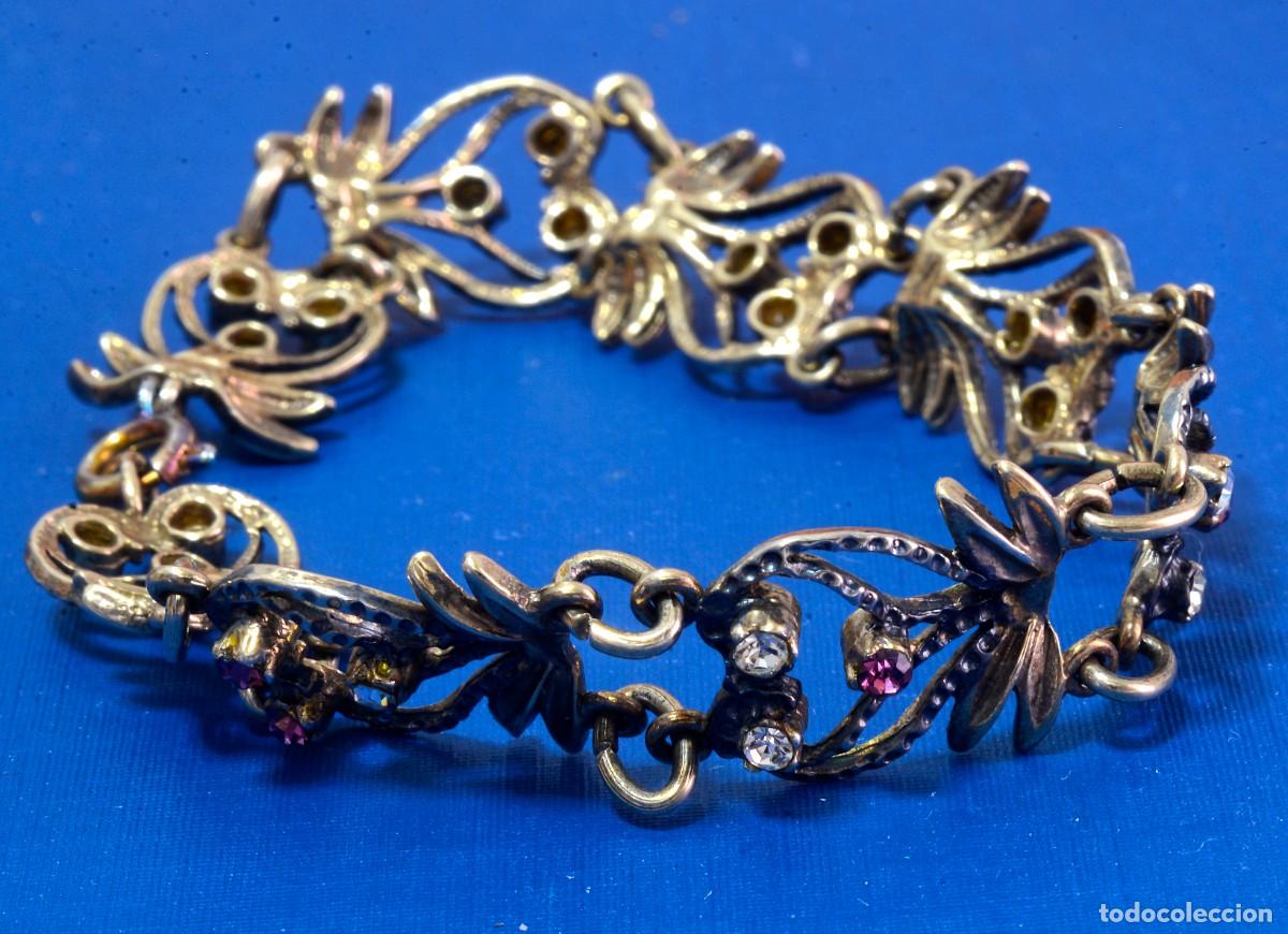 Joyeria: Pulsera vintage, tono dorado viejo, varios cristales multicolor