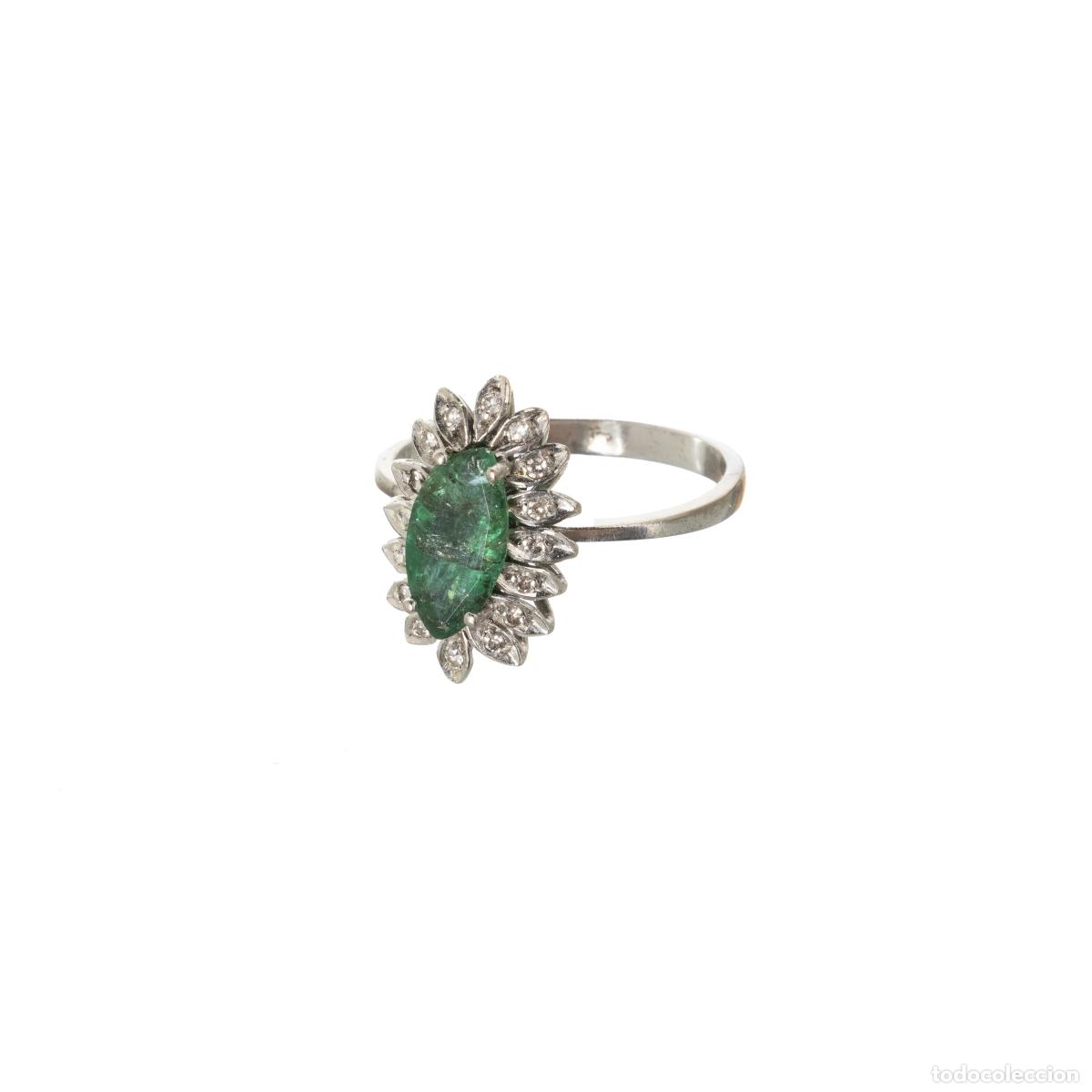 Joyeria: Anillo de oro con diamante y esmeralda. - Foto 1
