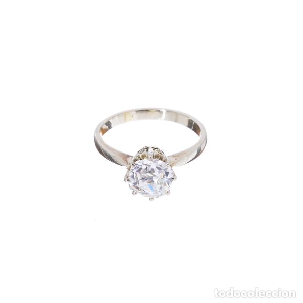 Joalharia: Plata - Anillo de oro blanco de 19,2 quilates con diamante.