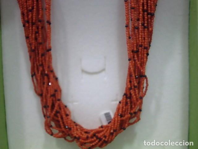 Joyeria: gargantilla coral y oro 18 kts