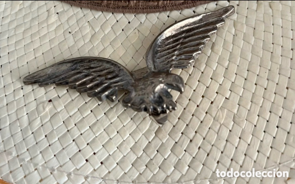 Joyeria: Aguila con pinza para ropa, sombrero o cintur&oacute;n