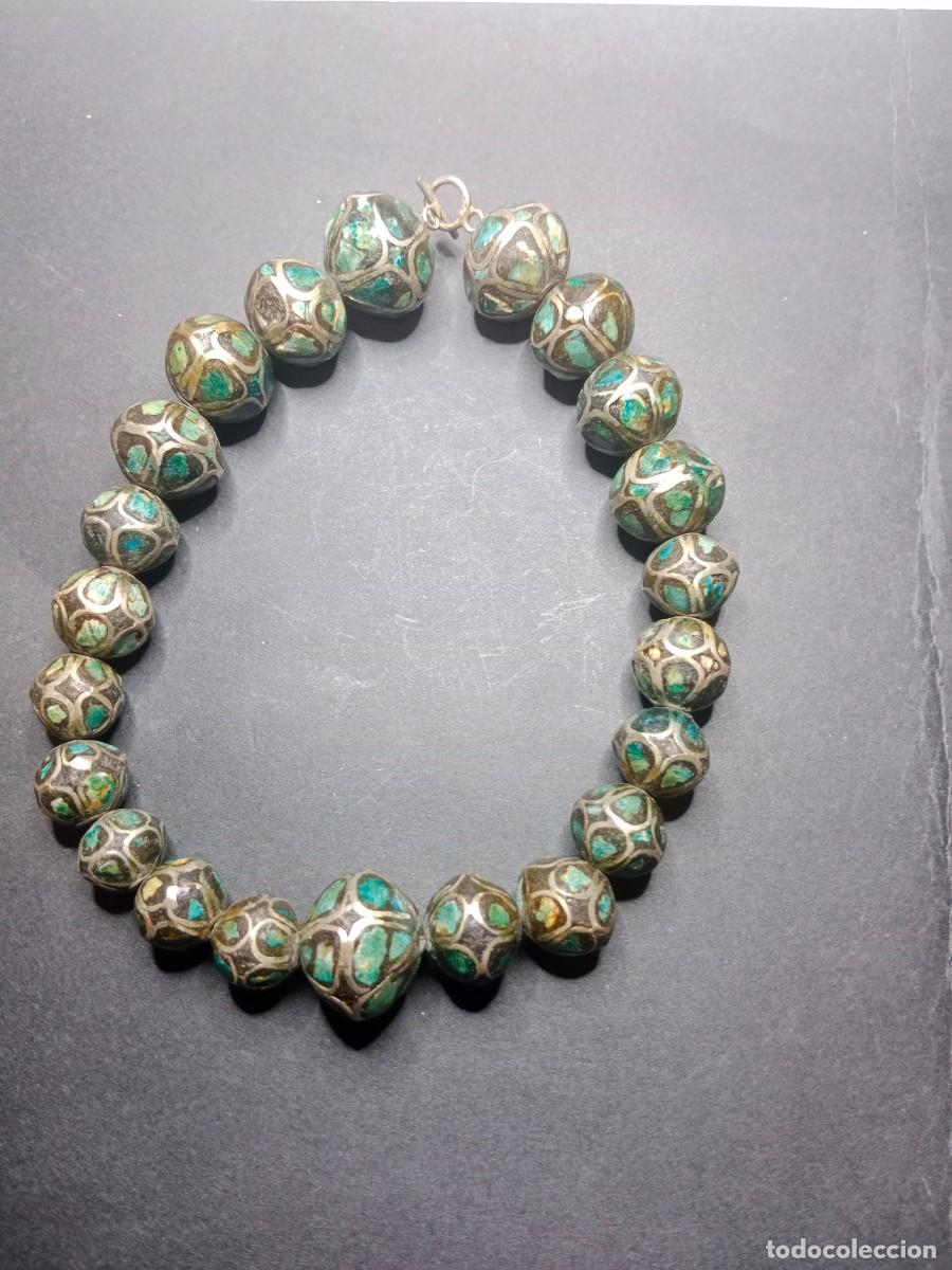 Joyeria: COLLAR CORTO , O PULSERA DE MANO O TOBILLERA TIBETANO CON CUENTAS DE MALAQUITA Y PLATA - 27 CM LARGO